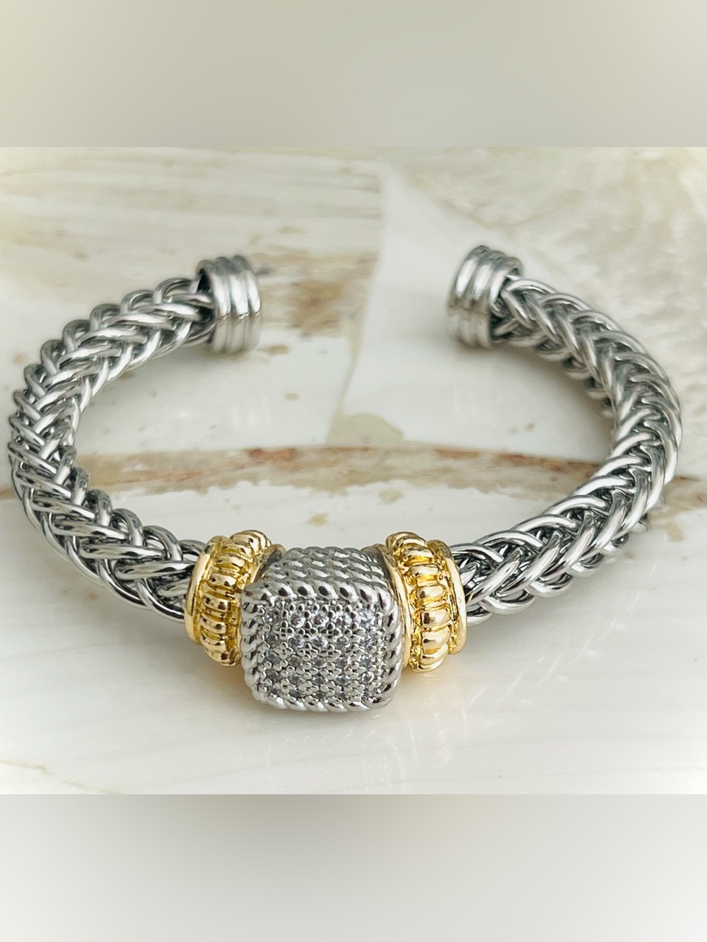 NIB ✨ATTERRI Two-Tone Braided Cuff Bracelet